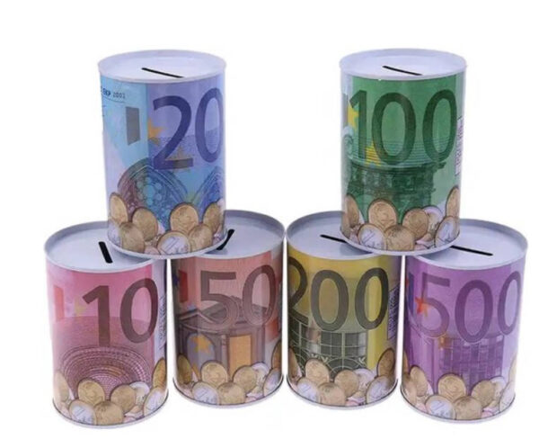 Spaarpotten voor de start van je eerste 10.000 euro met een leuk geldmotief om je al in de mood te brengen.